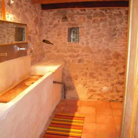 Domaine Chanoine Rambert 3* Saint-André-d'Olérargues
